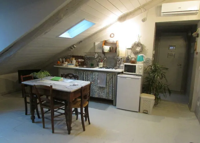 Casa May